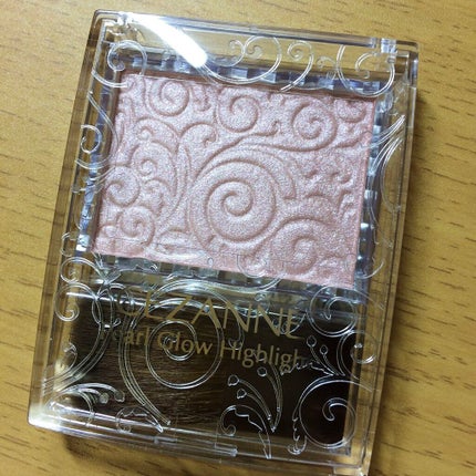 パールグロウハイライト/CEZANNE/パウダーハイライトを使ったクチコミ(1枚目)