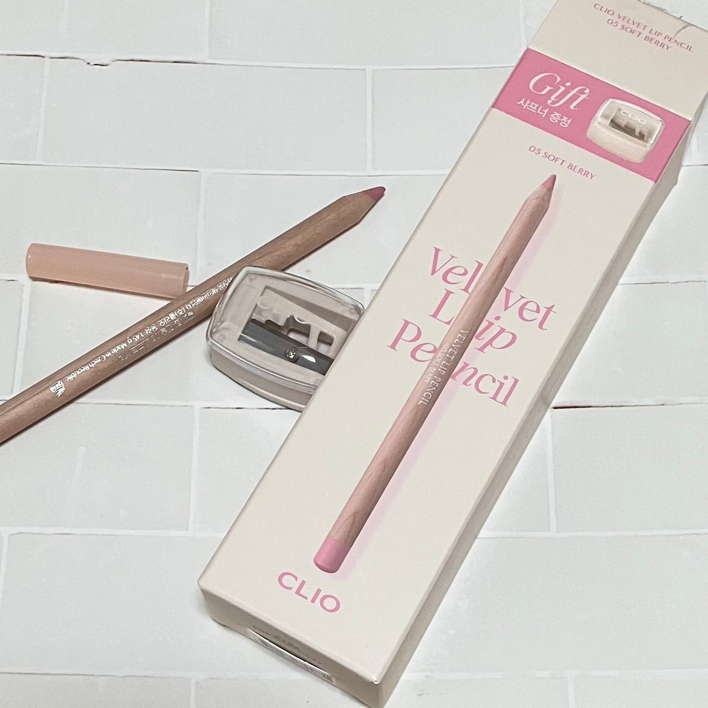 ベルベットリップペンシル/CLIO/リップライナーを使ったクチコミ(1枚目)