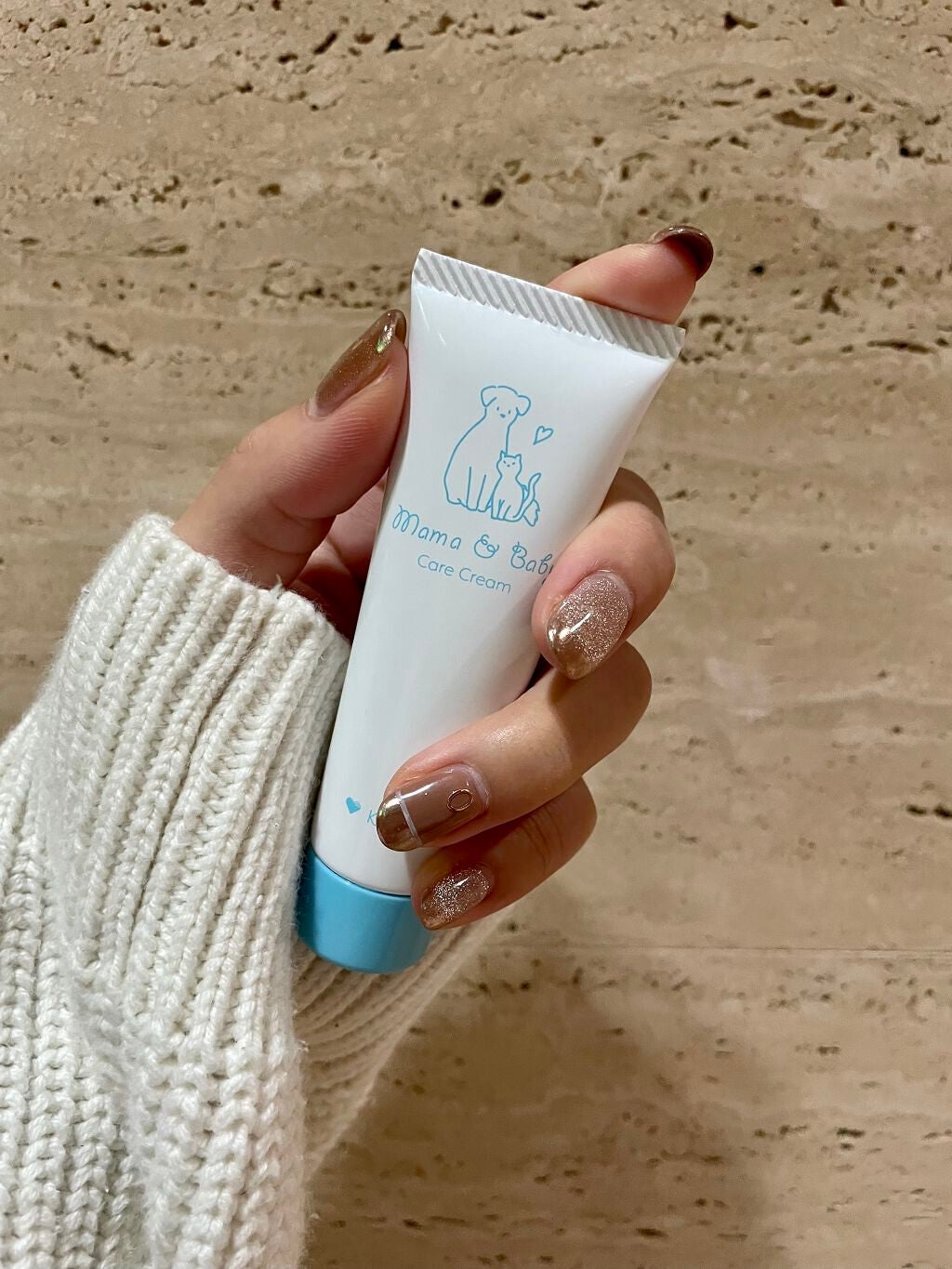 SHIORI on LIPS 「ママアンドケアクリーム♡ママアンドベビーケアクリームはヒト由来..」(1枚目)