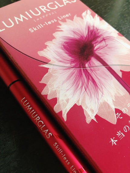 スキルレスライナー/LUMIURGLAS/リキッドアイライナーを使ったクチコミ(1枚目)
