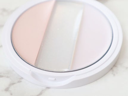 アートクラス バイ ロダン ルミネージュ バーニッシュ/too cool for school/プレストパウダーを使ったクチコミ(2枚目)