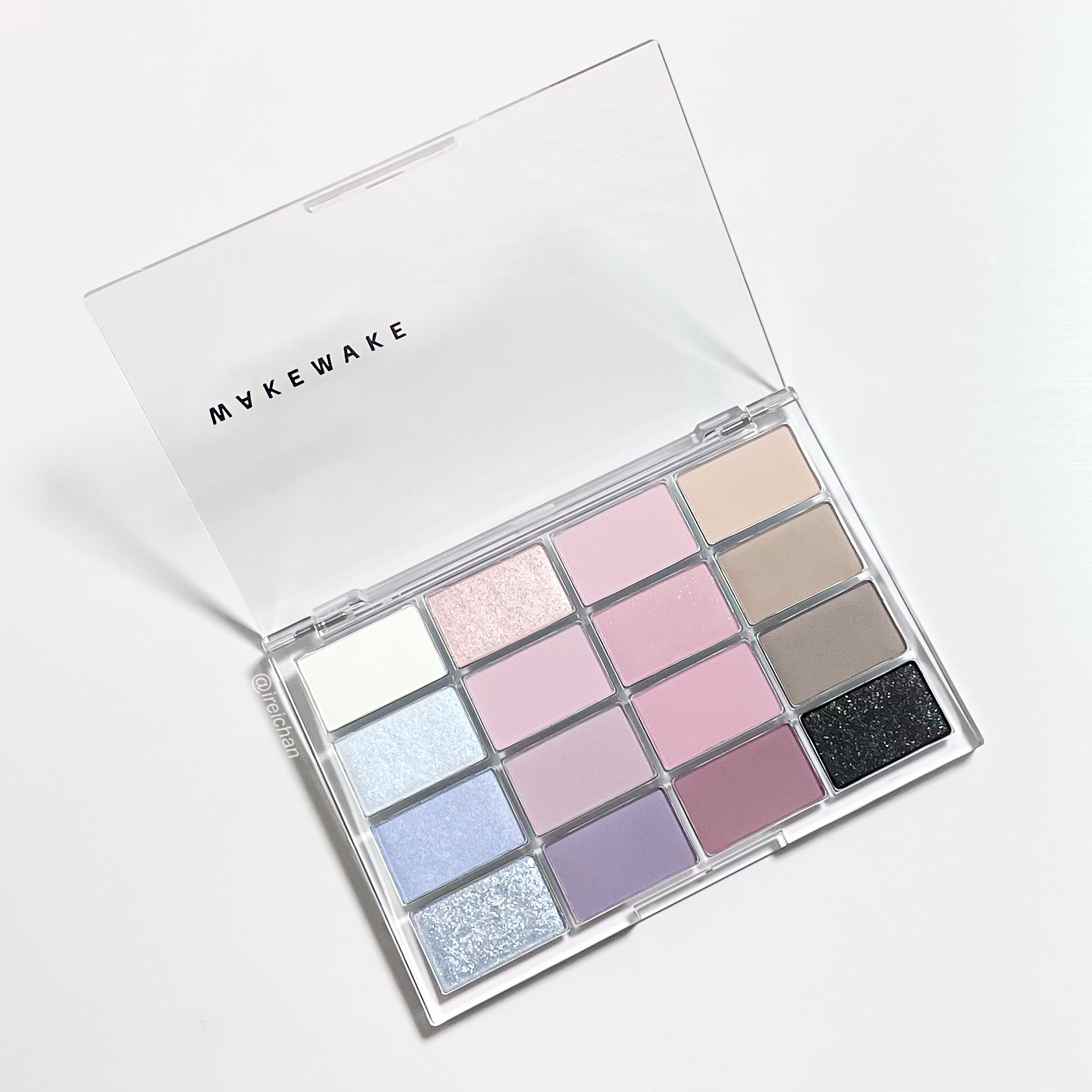 ソフトブラーリングアイパレット/wakemake/アイシャドウパレットを使ったクチコミ（3枚目）