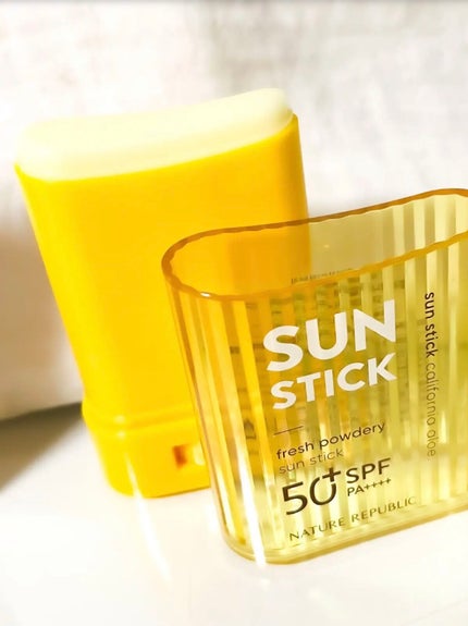 パウダリーUVアロエスティック SPF50+/PA++++/ネイチャーリパブリック/日焼け止めスティックを使ったクチコミ(2枚目)