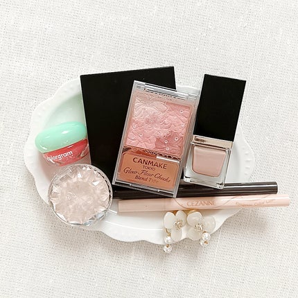 グロウフルールチークス/キャンメイク/パウダーチークを使ったクチコミ(4枚目)