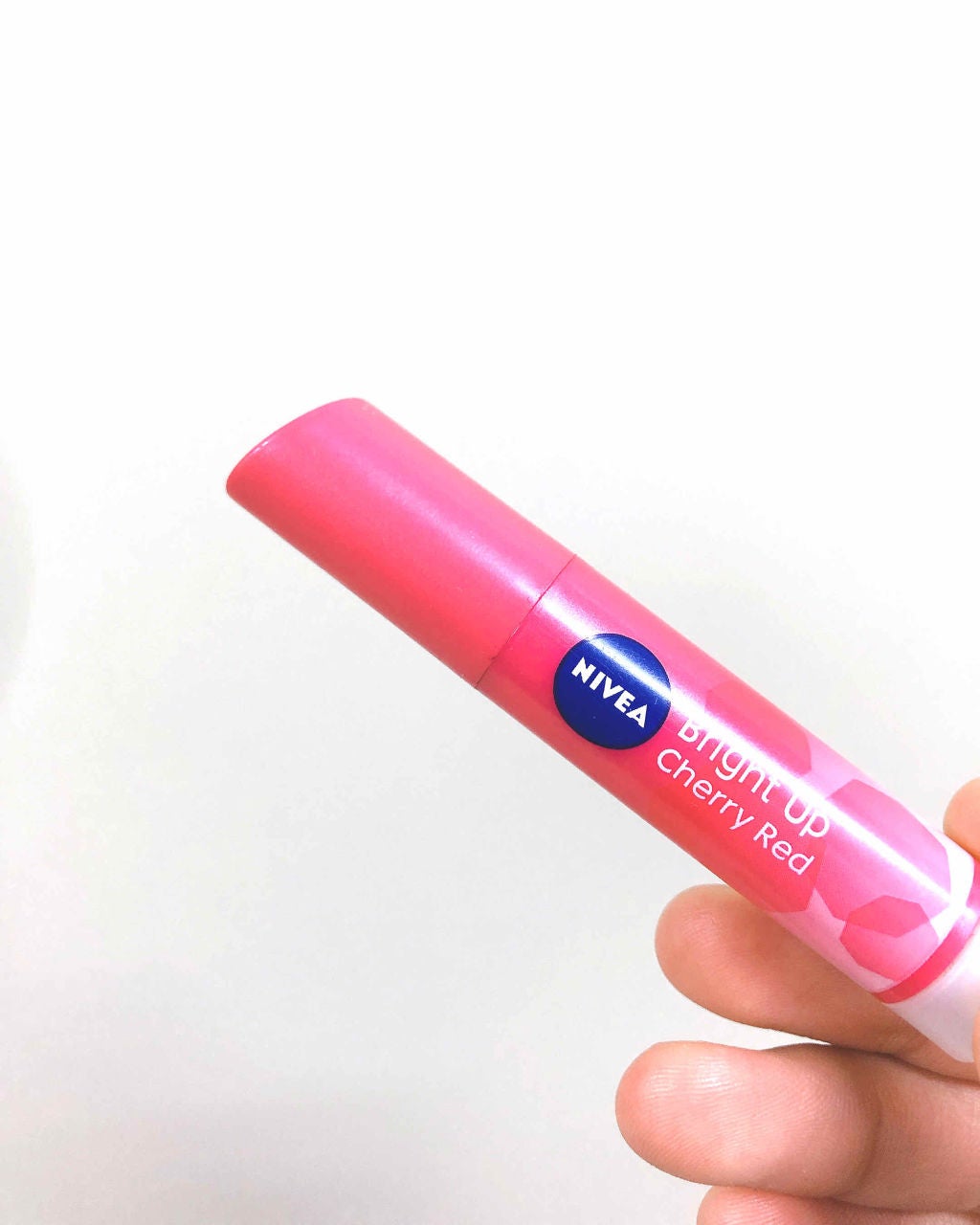 モイストピュアカラーリップ/ニベア/リップクリームを使ったクチコミ(1枚目)