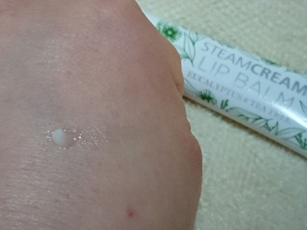 リップバームユーカリ＆ティーツリー/STEAMCREAM/リップバームを使ったクチコミ（3枚目）