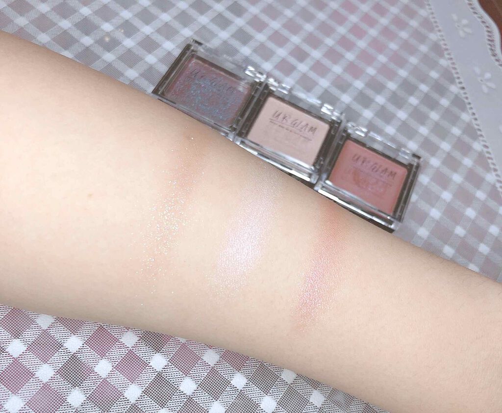 UR GLAM　POWDER EYESHADOW/U R GLAM/単色アイシャドウを使ったクチコミ（2枚目）