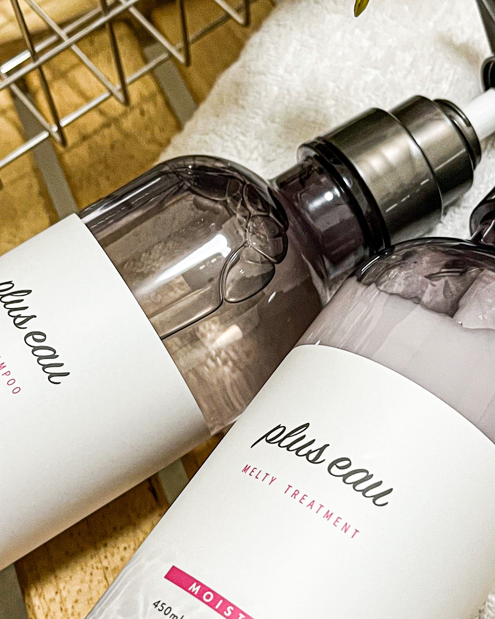 plus eau プリュスオー メルティシャンプー/メルティトリートメントのクチコミ「plus eau　メルティシャンプー/トリートメント
とろける質感で柔らかまとまる♡

既存メ.....」（2枚目）