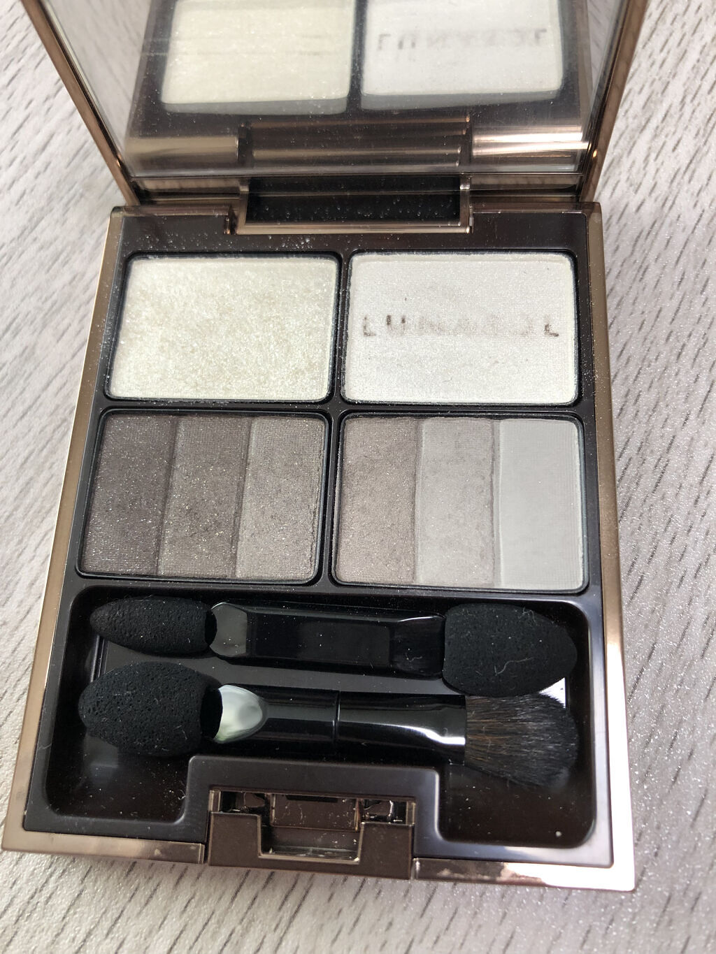 フェザリースモーキーアイズ / LUNASOLの口コミ | おすすめ順