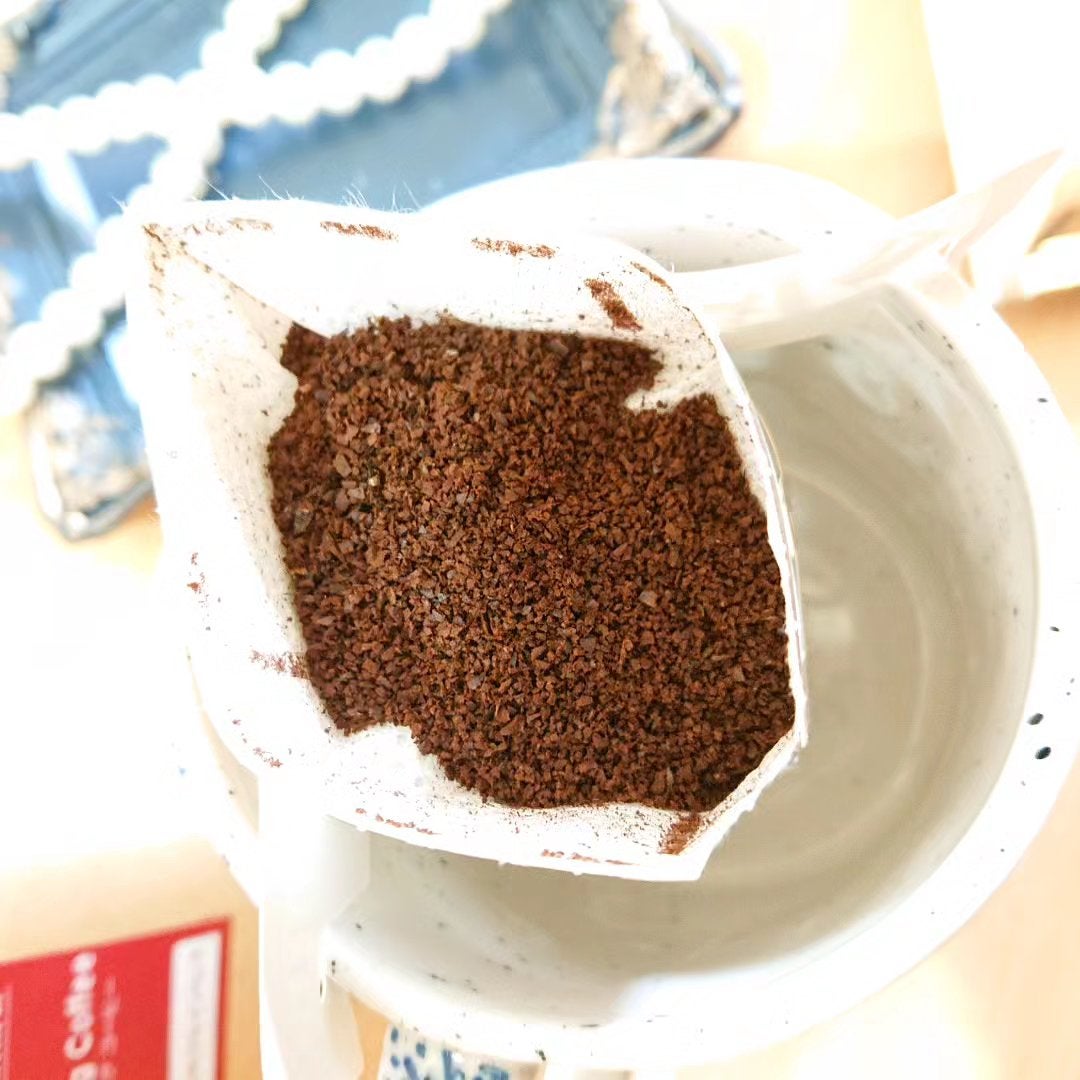 真紅 on LIPS 「カワルンマー様のブラジル産 デカフェをお試しさせて頂きました。..」(5枚目)