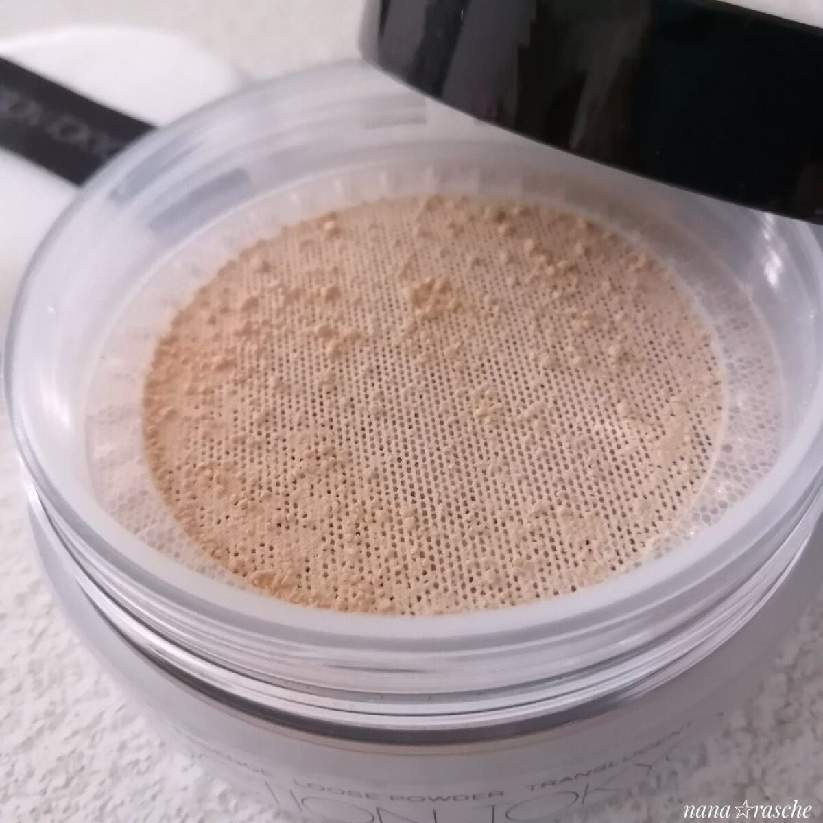 インビジブル エッセンス ルースパウダー トランスルーセント /ADDICTION/ルースパウダーを使ったクチコミ(2枚目)