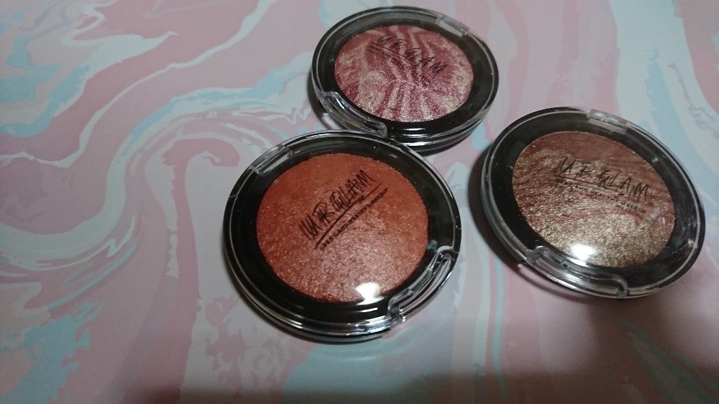 UR GLAM EYE & CHEEK COLOR/U R GLAM/単色アイシャドウを使ったクチコミ(1枚目)