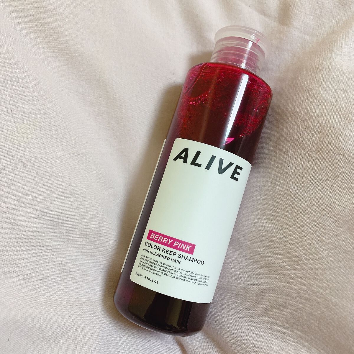 ALIVE カラーキープ シャンプーのクチコミ「🥀ALIVE カラーキープ シャンプー

髪色を赤~ピンク系に染めたため購入してみました❤︎
.....」（1枚目）
