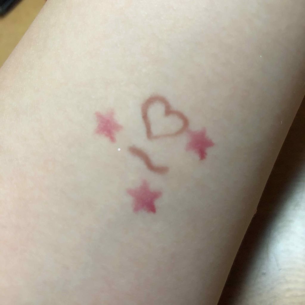 ARTISTARMAKE S スタンプライナー/COSMETIC PRESS/リキッドアイライナーを使ったクチコミ(2枚目)