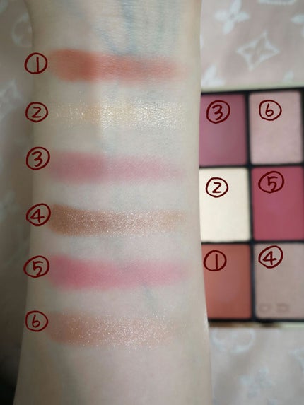 パウダー ブラッシュ コンパクト/SUQQU/パウダーチークを使ったクチコミ(2枚目)