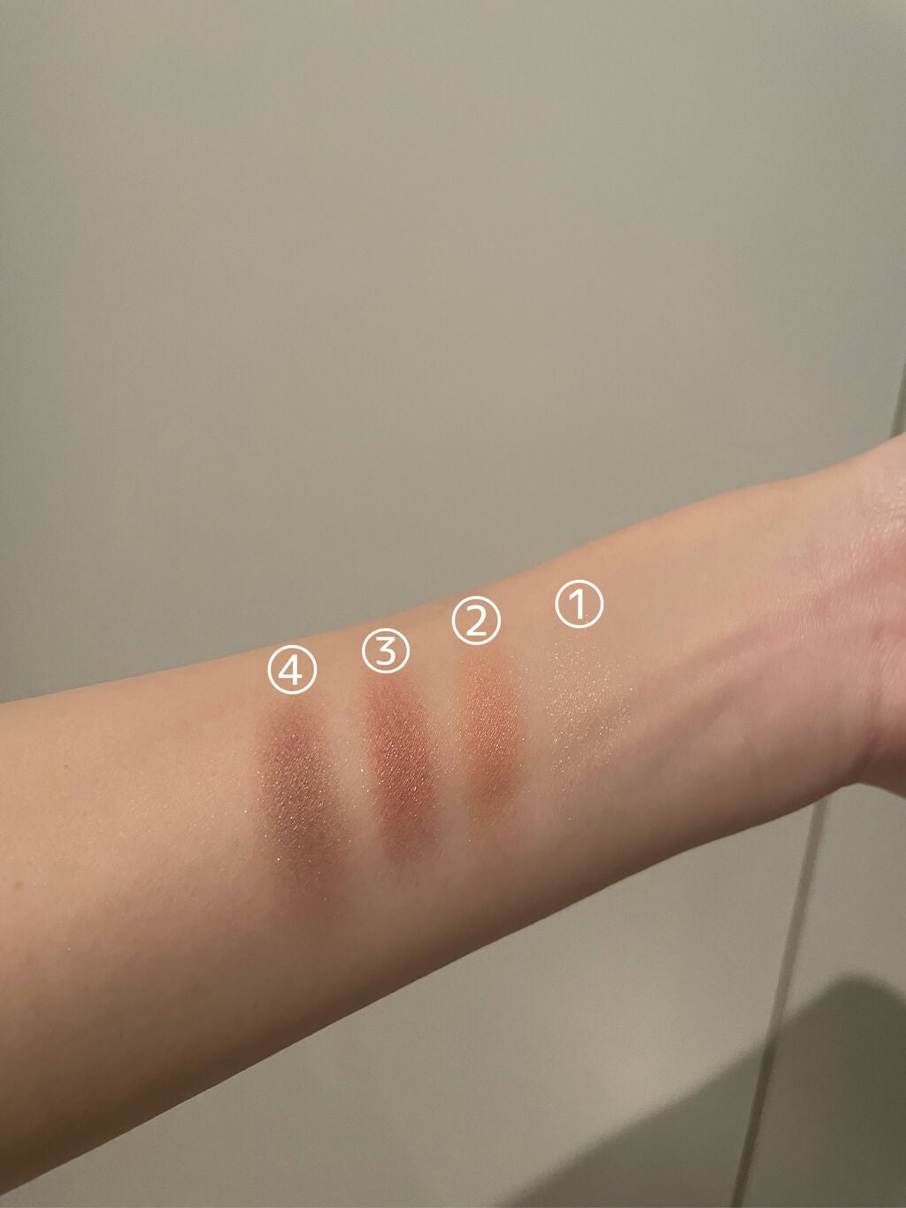 スキニーリッチシャドウ/excel/アイシャドウパレットを使ったクチコミ(3枚目)