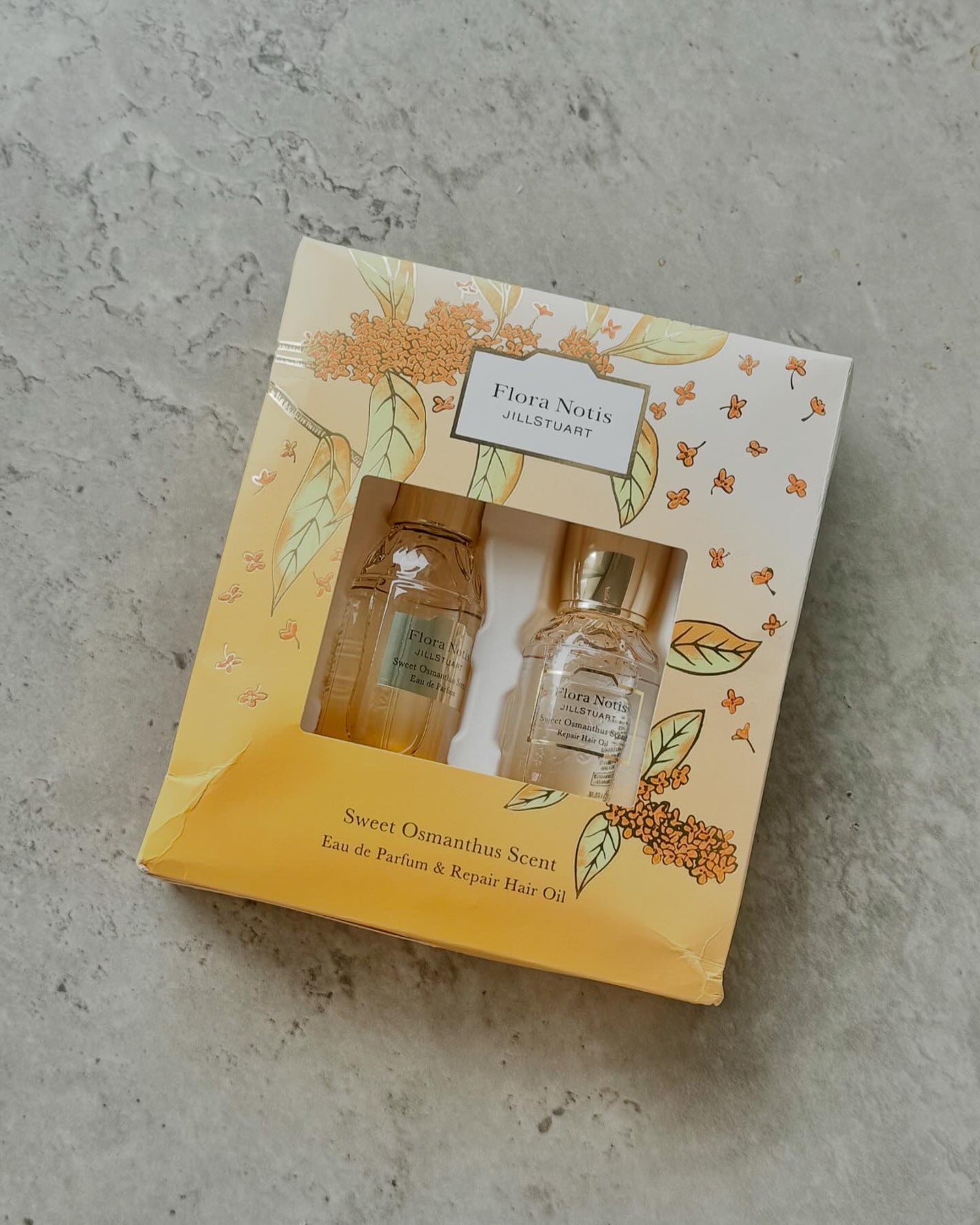 スウィートオスマンサス オードパルファン&リペアヘアオイル/Flora Notis JILL STUART/その他キットセットを使ったクチコミ(2枚目)