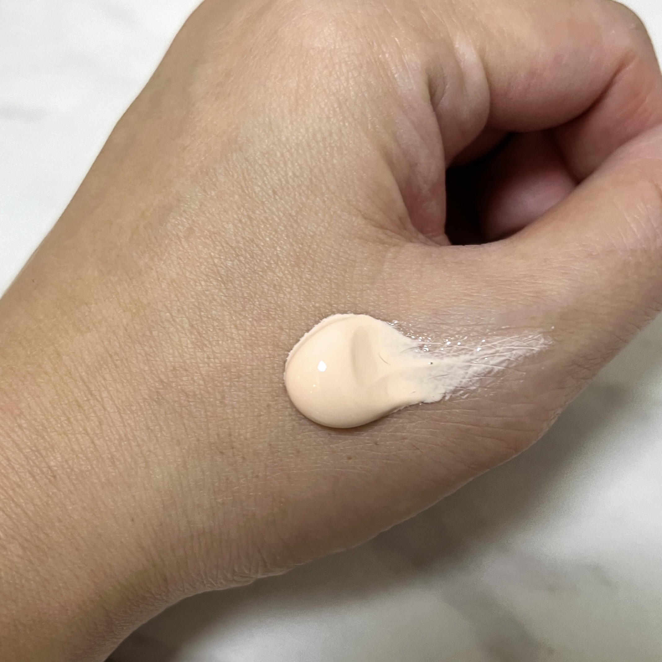 ハイドレーティング ラディアンスプライマー/HERA/化粧下地を使ったクチコミ（2枚目）