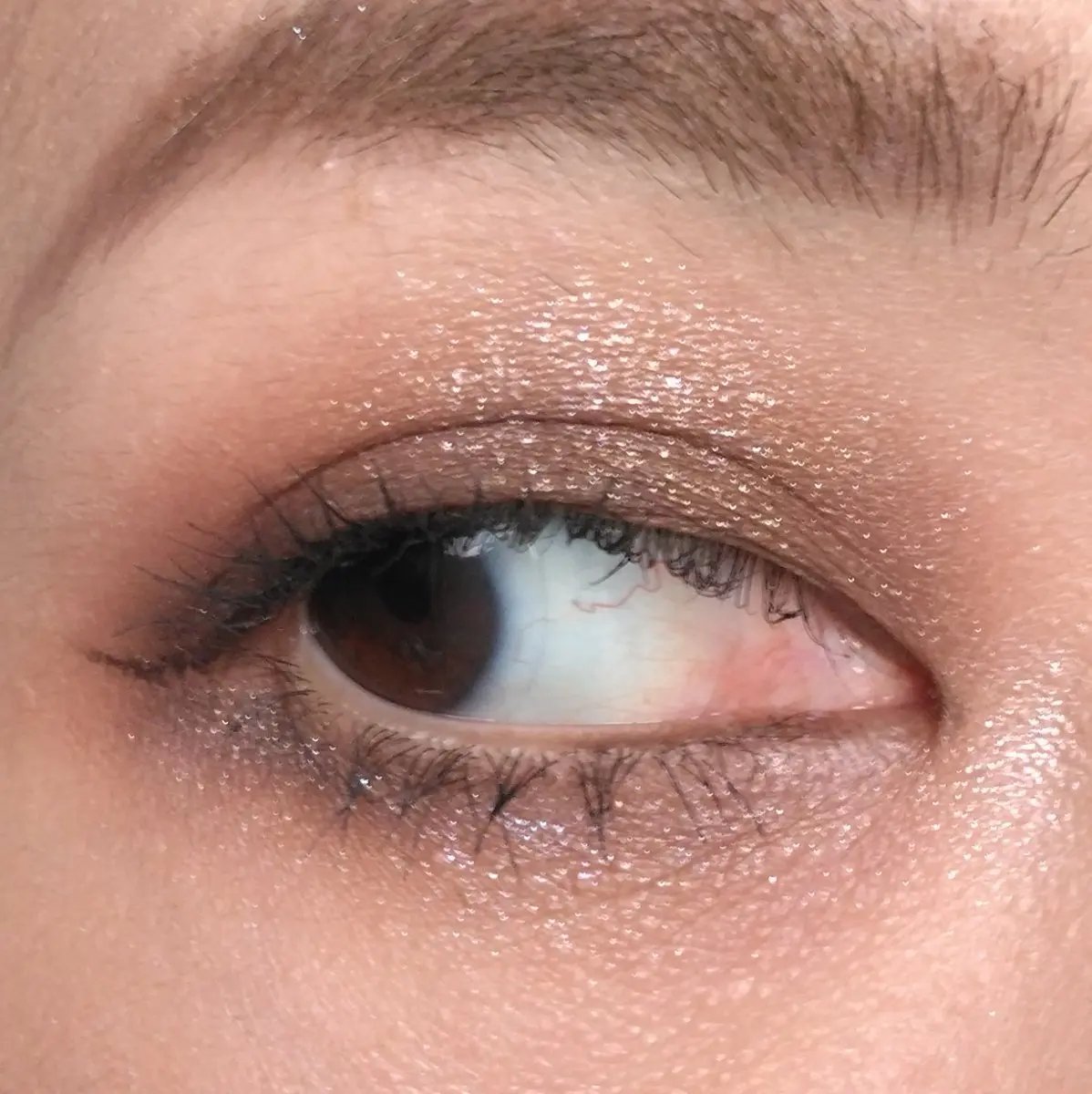 リュクス アイシャドウ デュオ ラストダンス/BOBBI BROWN/アイシャドウパレットを使ったクチコミ（2枚目）