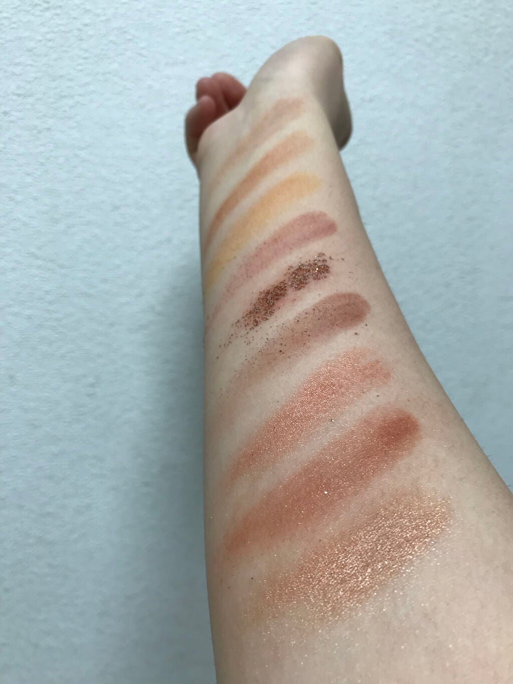 9色 マットグリッターアイシャドウパレット/MINSHZEE/アイシャドウパレットを使ったクチコミ(5枚目)