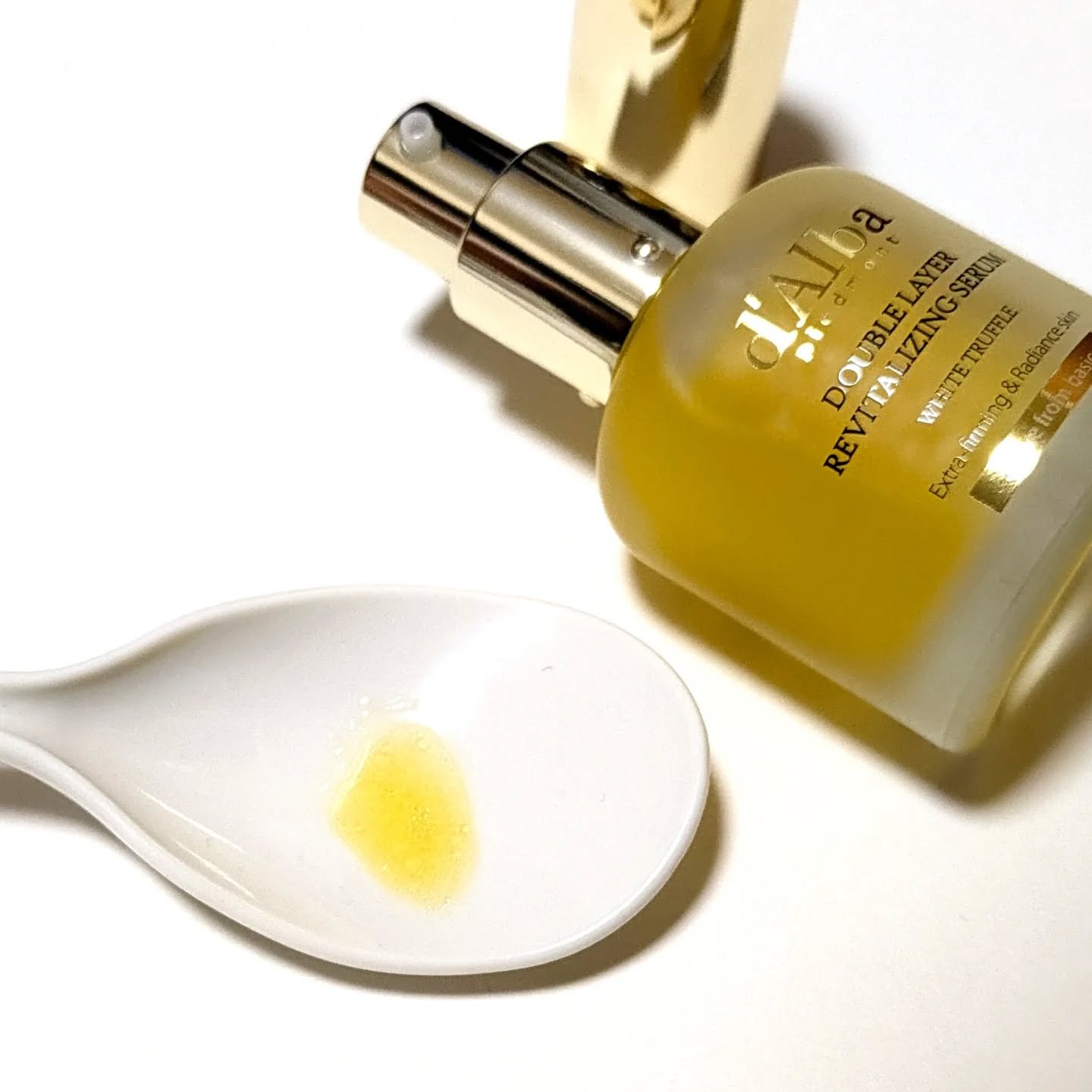 ホワイトトリュフダブルレイヤーリバイタライジングセラム/ダルバ/美容液を使ったクチコミ（3枚目）