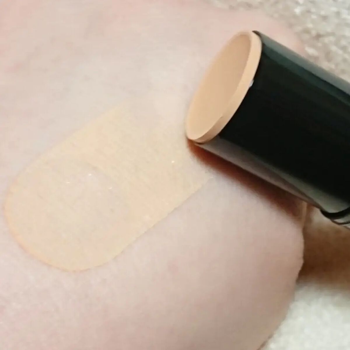 ハイパースティックファンデーション シャイニーグロウ  40