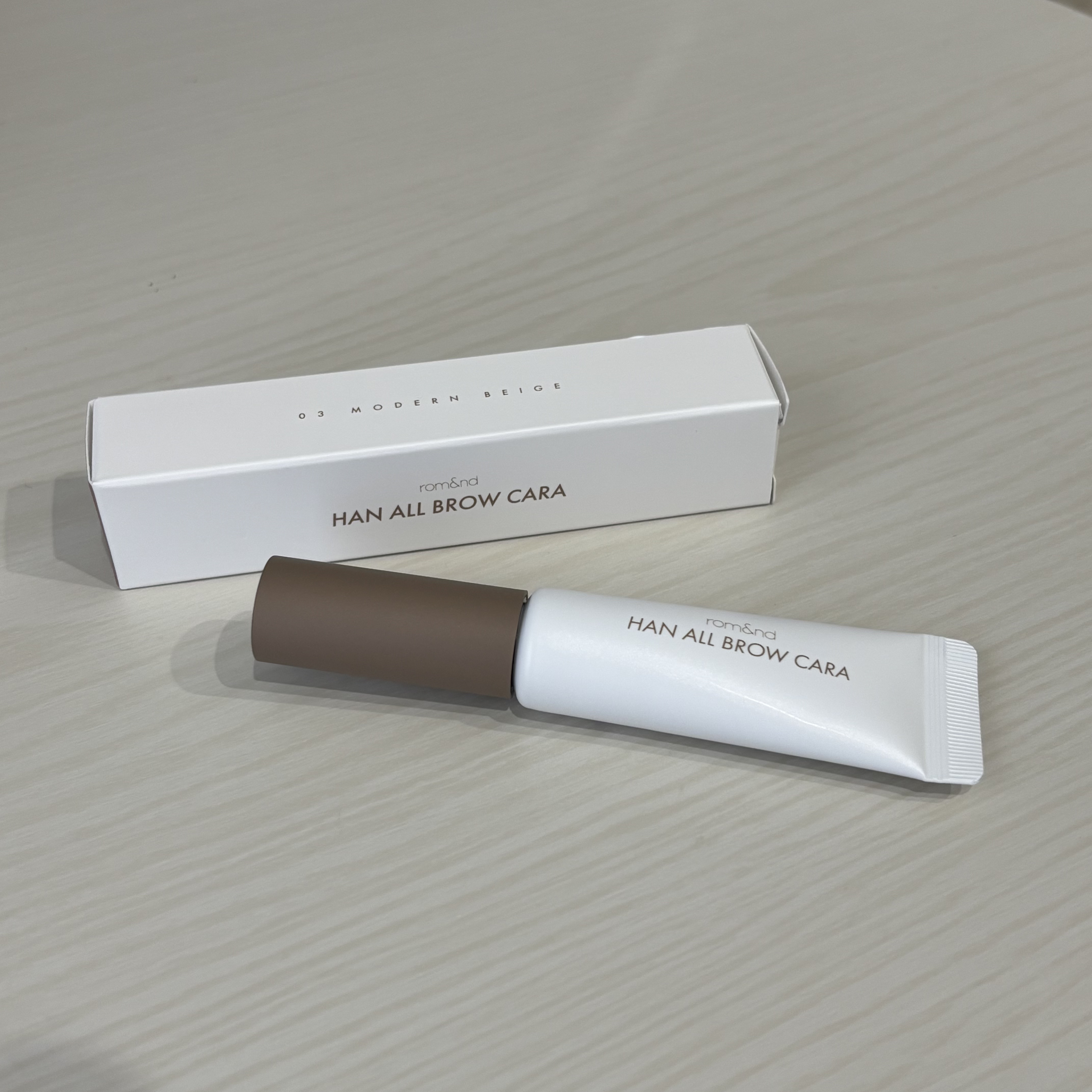ハンオールブロウカラ/rom&nd/眉マスカラを使ったクチコミ（1枚目）