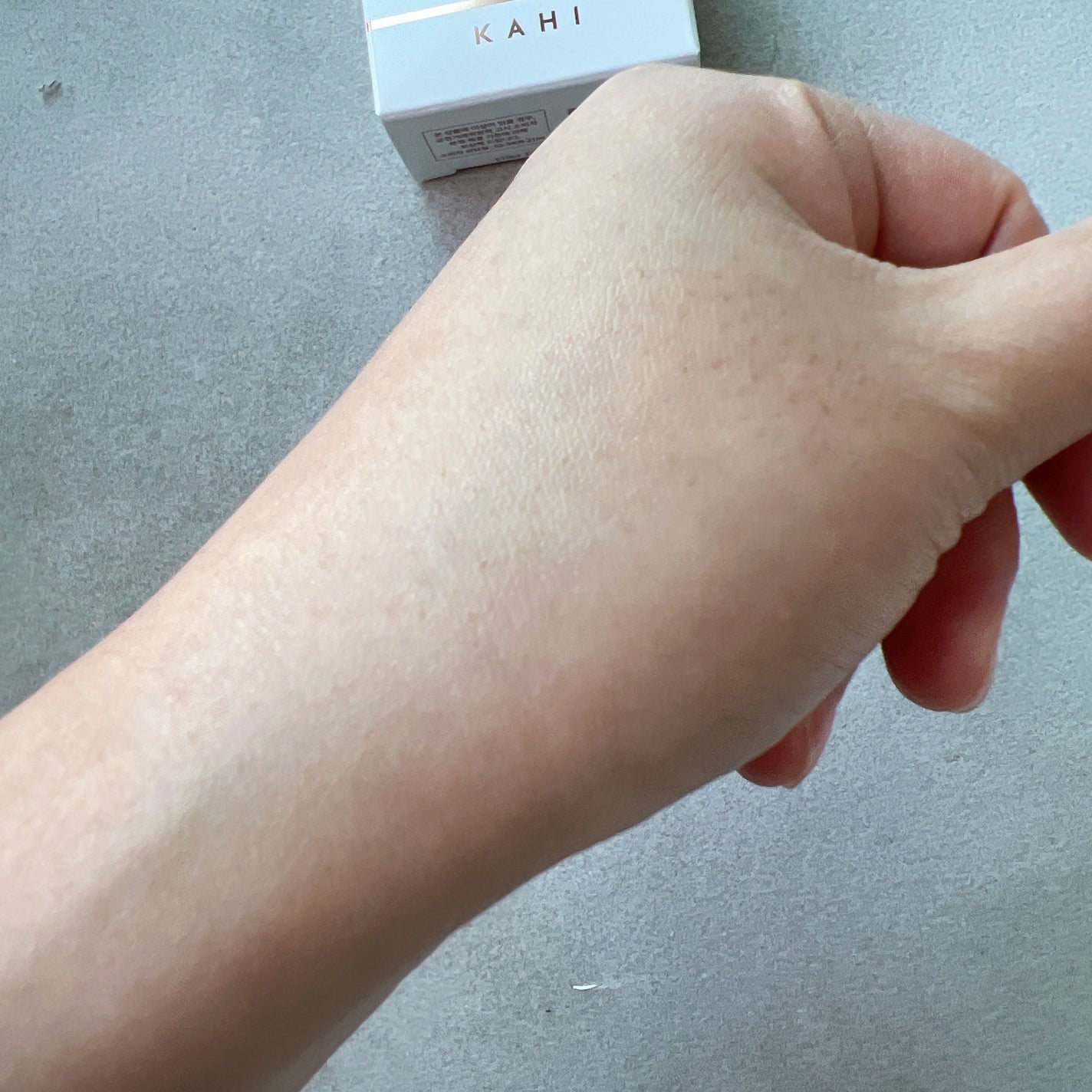 エアリーフィットサンスティック/KAHI/日焼け止めスティックを使ったクチコミ(3枚目)