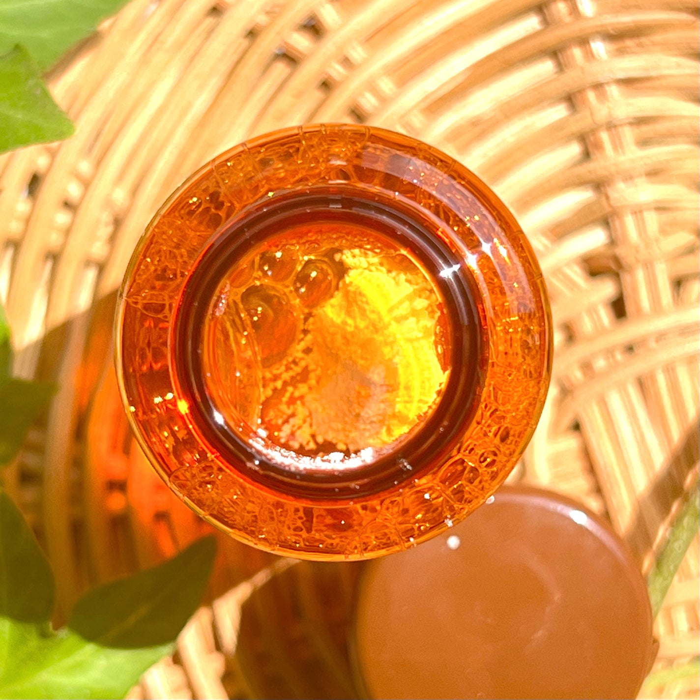 ミスクレオ on LIPS 「食べるもの同様化粧水だってフレッシュなものを使いたいよね。そこ..」(4枚目)