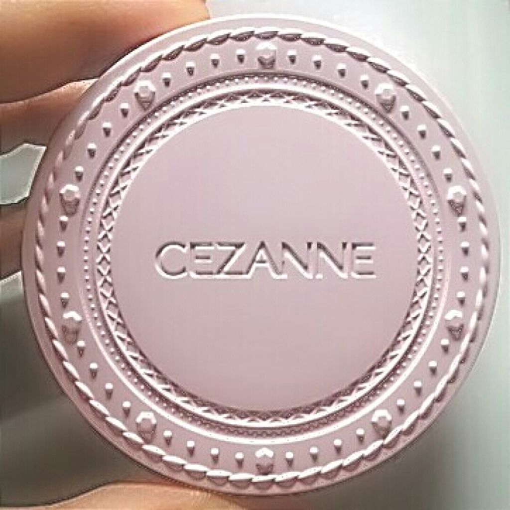 UVクリアフェイスパウダー/CEZANNE/プレストパウダーを使ったクチコミ(1枚目)