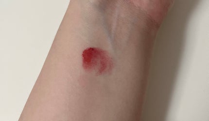 YSL ラブシャイン キャンディグレーズ/YVES SAINT LAURENT BEAUTE/口紅を使ったクチコミ(2枚目)