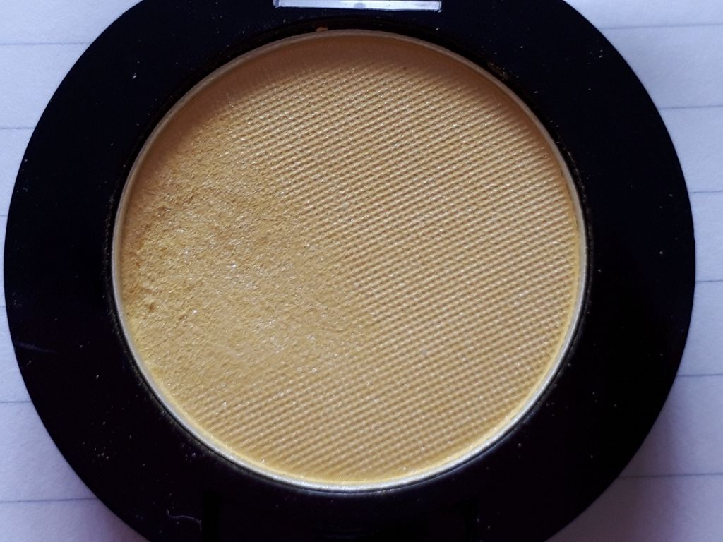 MP パーティーアイシャドウ/セリア/単色アイシャドウを使ったクチコミ（3枚目）