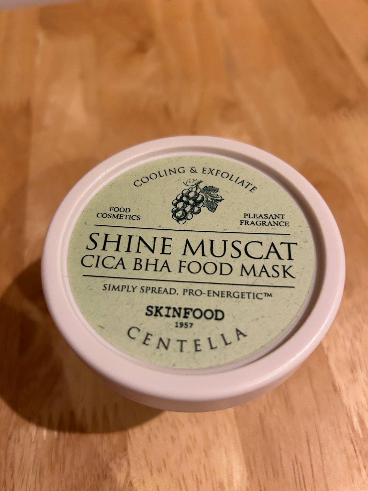シャインマスカットシカフードマスク/SKINFOOD/洗い流すパック・マスクを使ったクチコミ(6枚目)