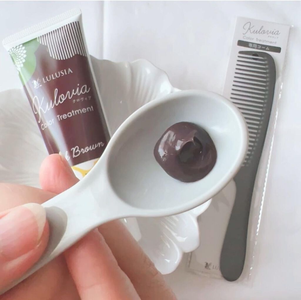 クロヴィア カラートリートメント ダークブラウン/ルルシア/洗い流すヘアトリートメントを使ったクチコミ（3枚目）