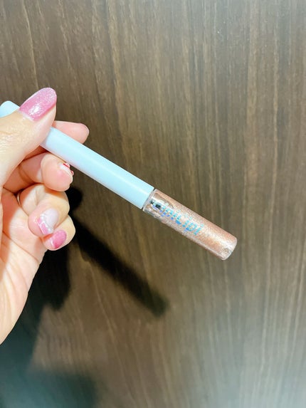 グリッター イルミネーションライナー R/CipiCipi/リキッドアイライナーを使ったクチコミ(2枚目)