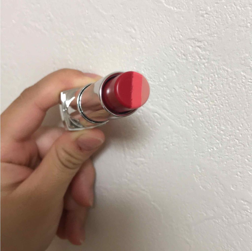 リップ フラッシュ ビッテン ストロボ/MAYBELLINE NEW YORK/口紅を使ったクチコミ(2枚目)