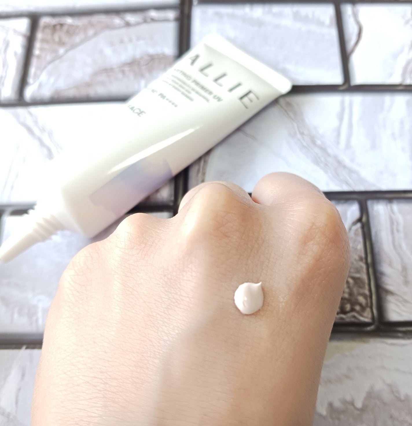 アリィー クロノビューティ ラスティングプライマーUV/アリィー/日焼け止めジェルを使ったクチコミ(3枚目)