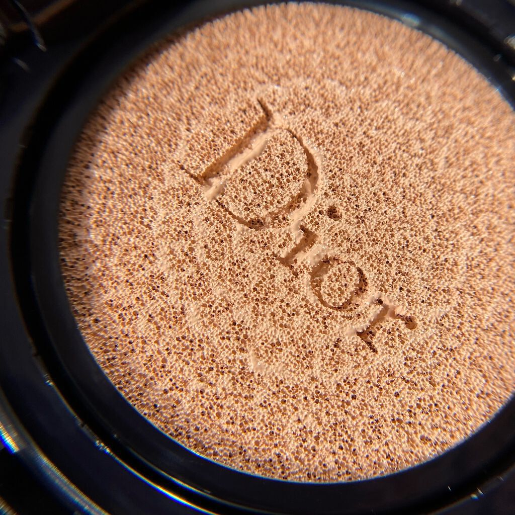 ディオールスキン フォーエヴァー グロウ クッション/Dior/クッションファンデーションを使ったクチコミ(4枚目)