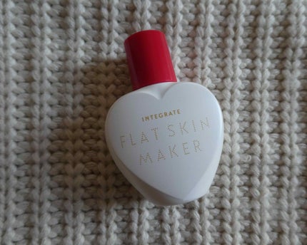 フラットスキンメーカー N/インテグレート/リキッドファンデーションを使ったクチコミ(1枚目)