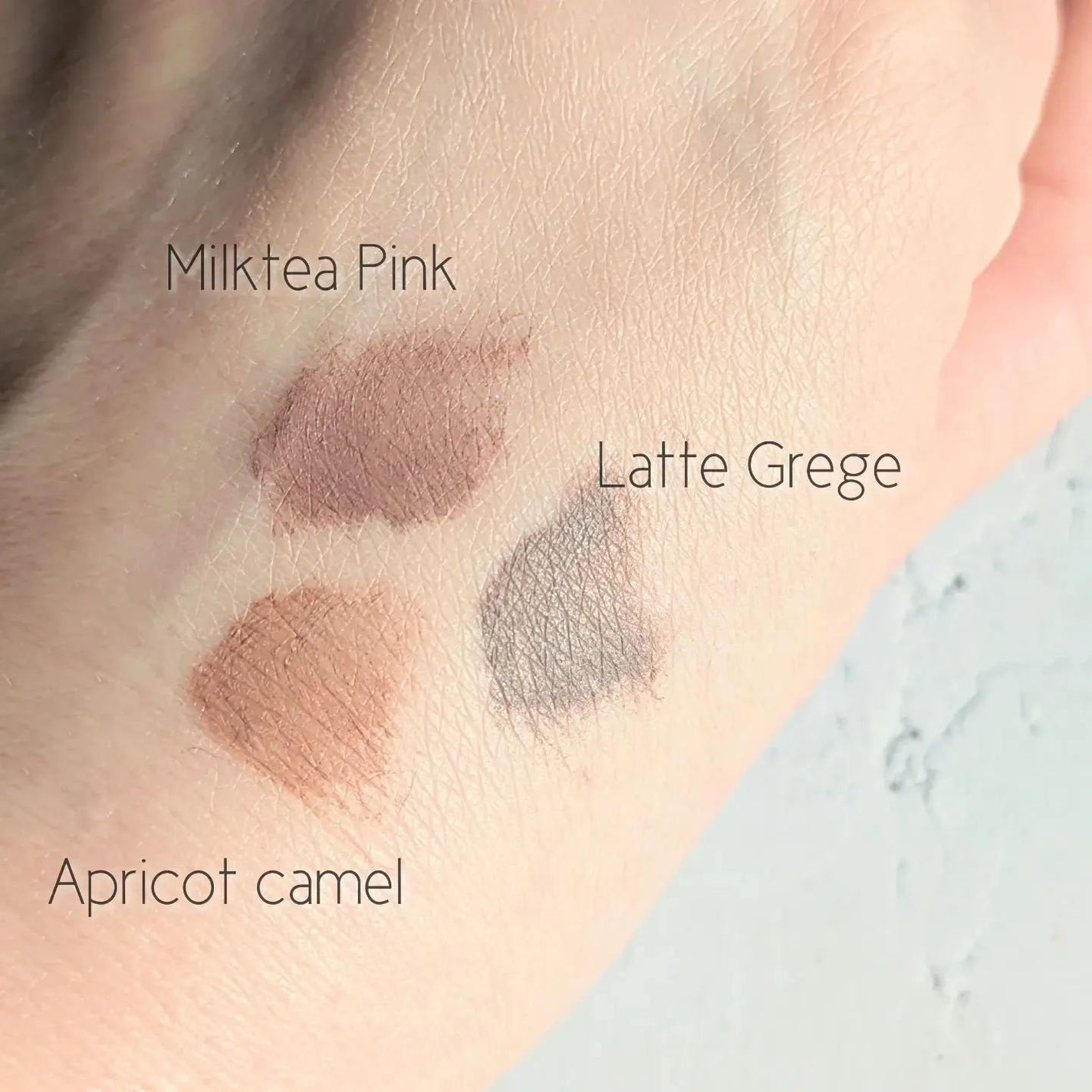 ラブ・ライナー シグネチャーフィットマスカラ<アイブロウ>/ラブ・ライナー/眉マスカラを使ったクチコミ(4枚目)