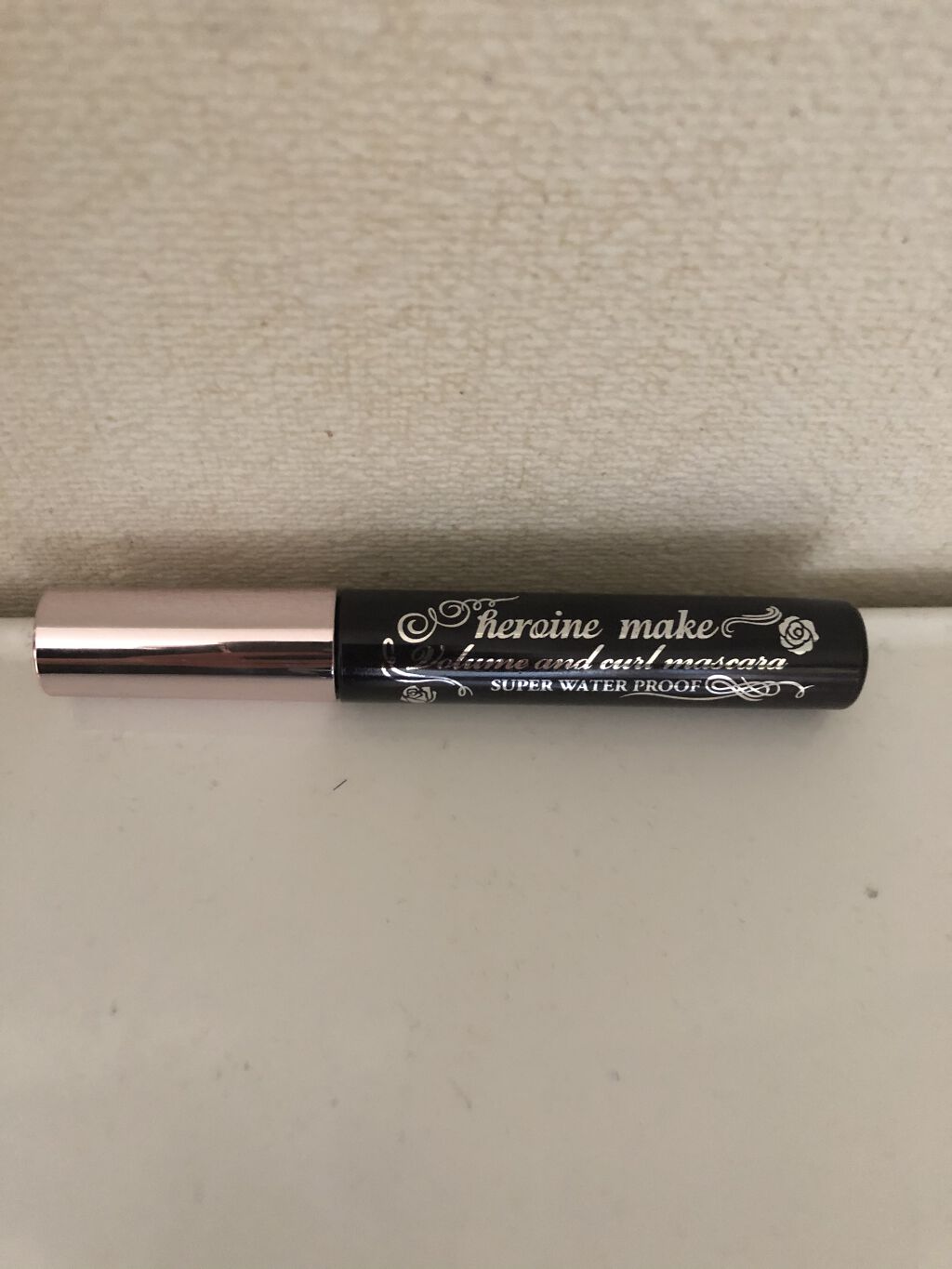 ボリューム＆カールマスカラ スーパーWP 01 漆黒ブラック/ヒロインメイク/マスカラを使ったクチコミ（1枚目）