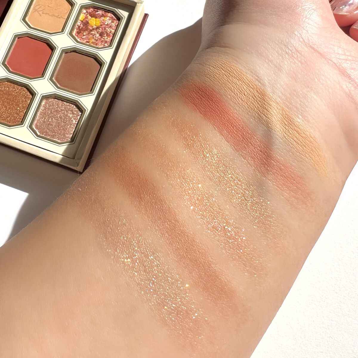 絵画アイシャドウパレット/MilleFée/アイシャドウパレットを使ったクチコミ(5枚目)