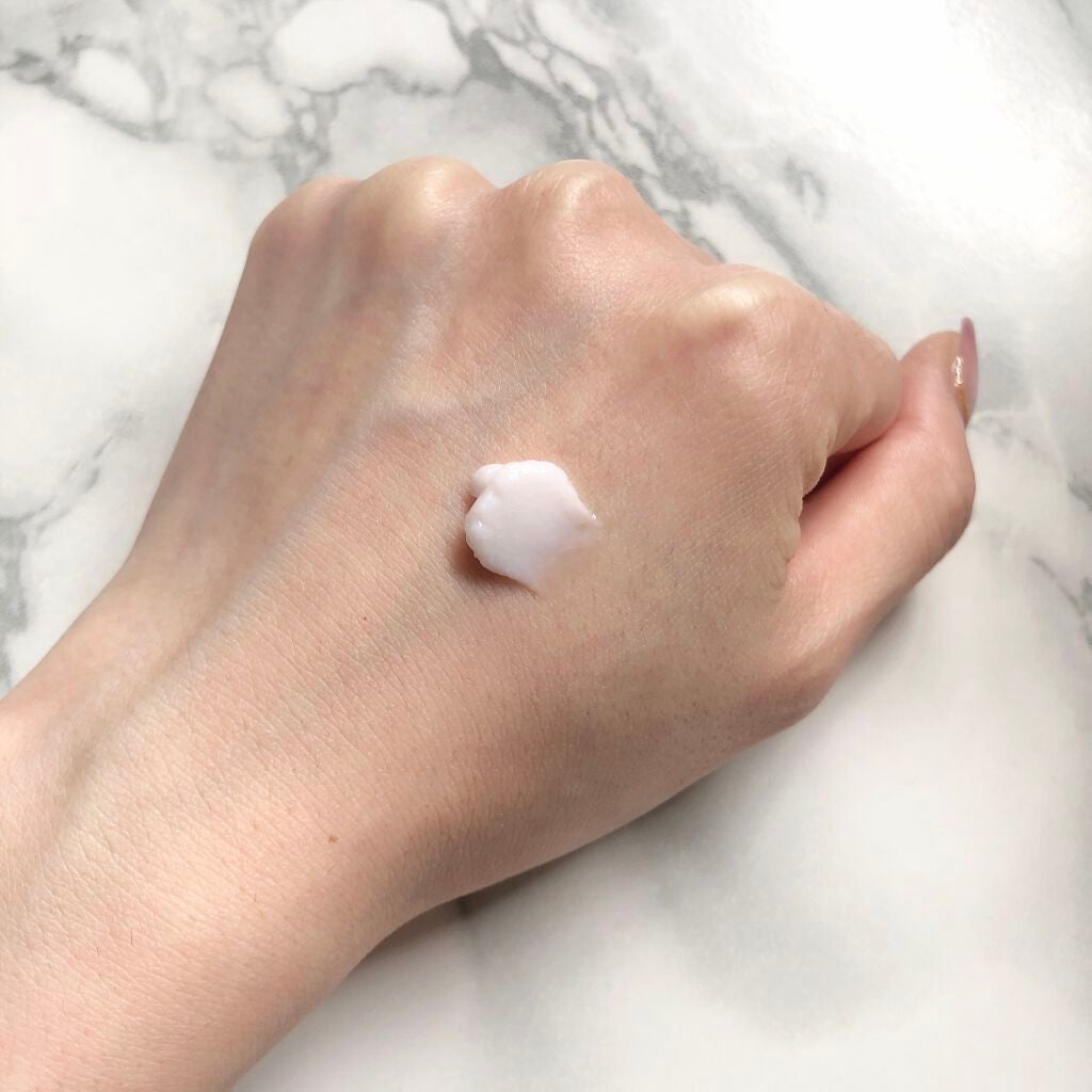 あゆみ on LIPS 「\シルクのようななめらかクリーム/・#シャランドパリ#クレーム..」(2枚目)