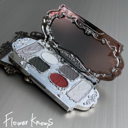 フラワーノーズスワンバレエシリーズ アイシャドウパレット/FlowerKnows/アイシャドウパレットを使ったクチコミ(1枚目)