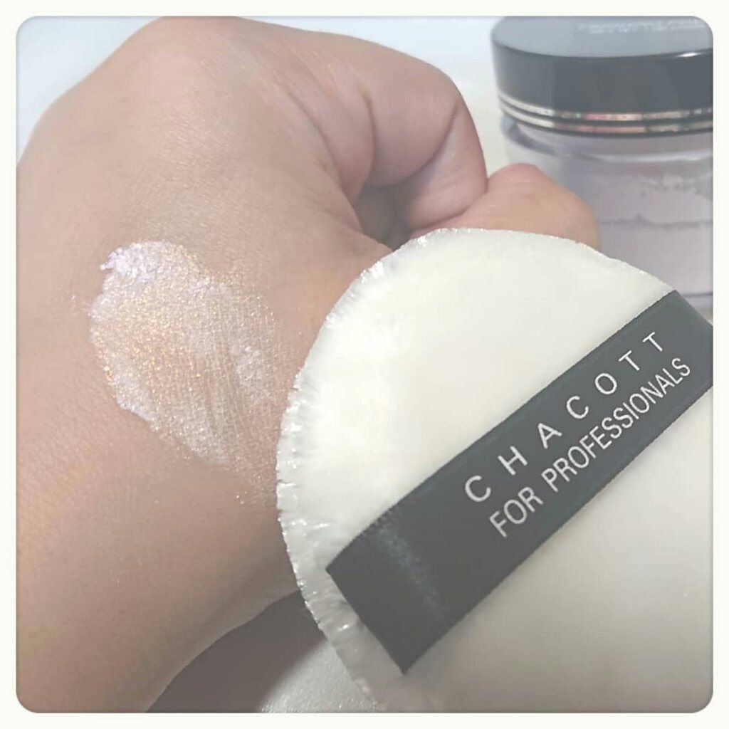 フィニッシングパウダー/チャコット・コスメティクス/ルースパウダーを使ったクチコミ(3枚目)