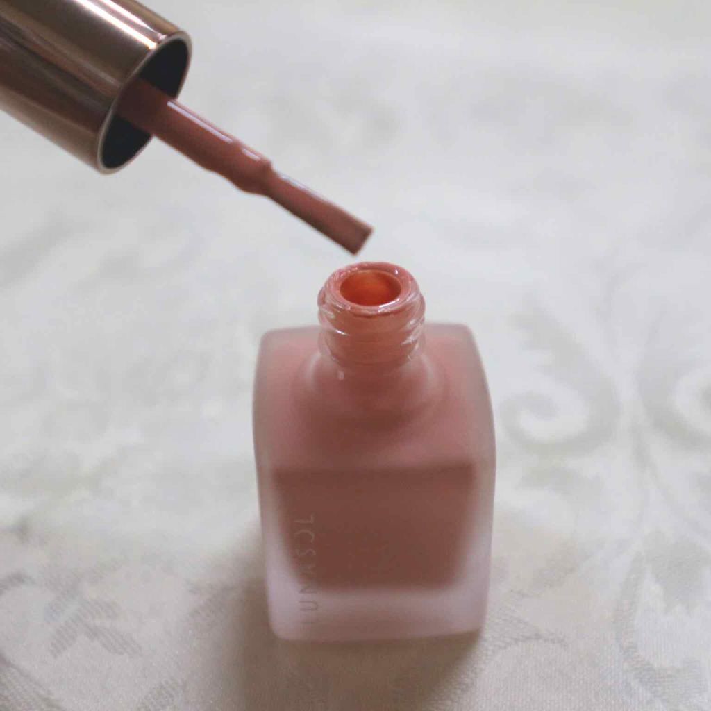 ネイルフィニッシュN/LUNASOL/マニキュアを使ったクチコミ(3枚目)