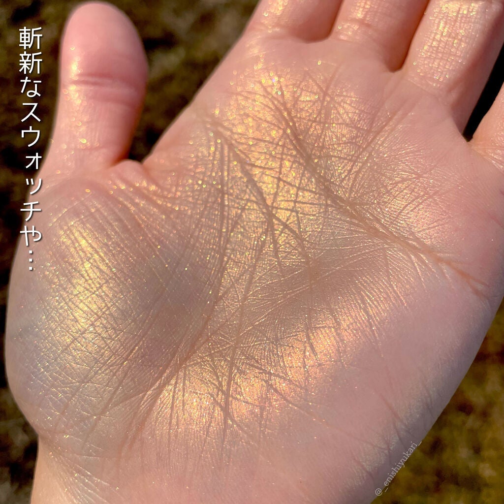 space age highlighter/Kaleidos Makeup/パウダーハイライトを使ったクチコミ(8枚目)