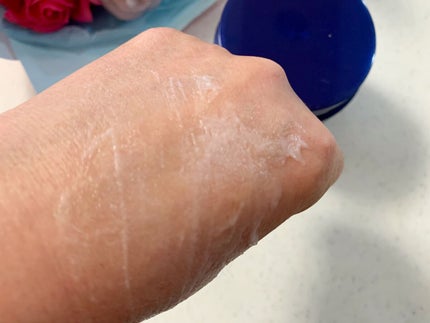 ニベア ロイヤルブルーボディクリーム うるおい密封ケア/ニベア/ボディクリームを使ったクチコミ(3枚目)