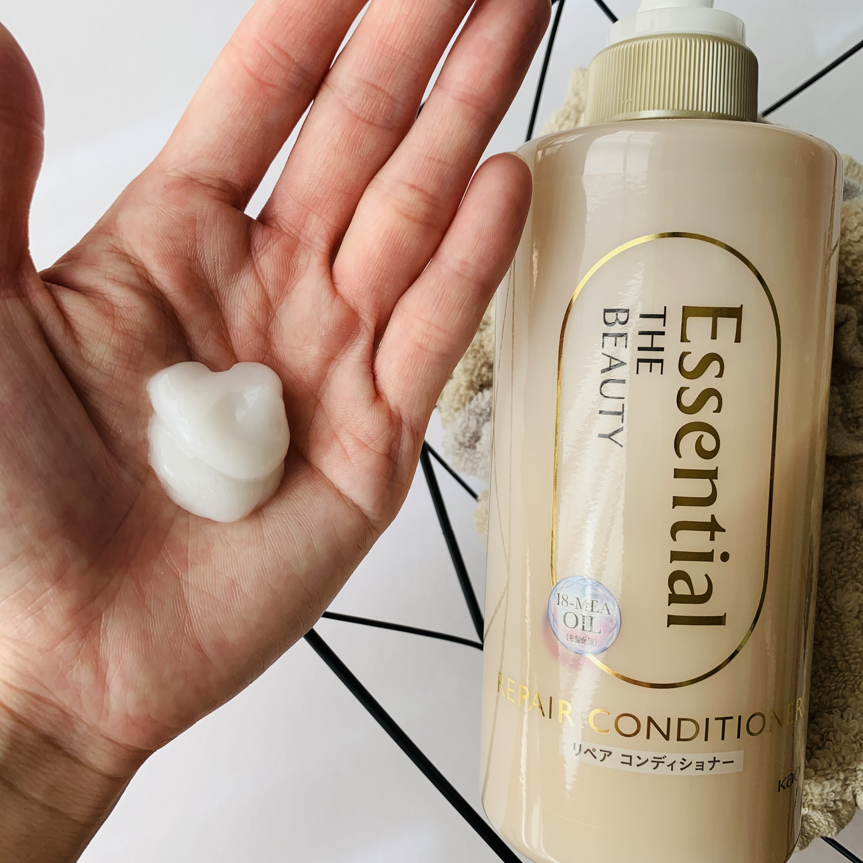 ザビューティ リペアシャンプー・コンディショナー/エッセンシャル/市販シャンプーを使ったクチコミ（3枚目）