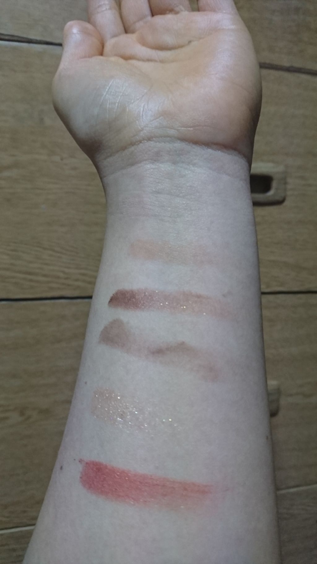 プレイカラーアイズ ミニ #キットカット ストロベリーティラミス/ETUDE/アイシャドウパレットを使ったクチコミ（3枚目）